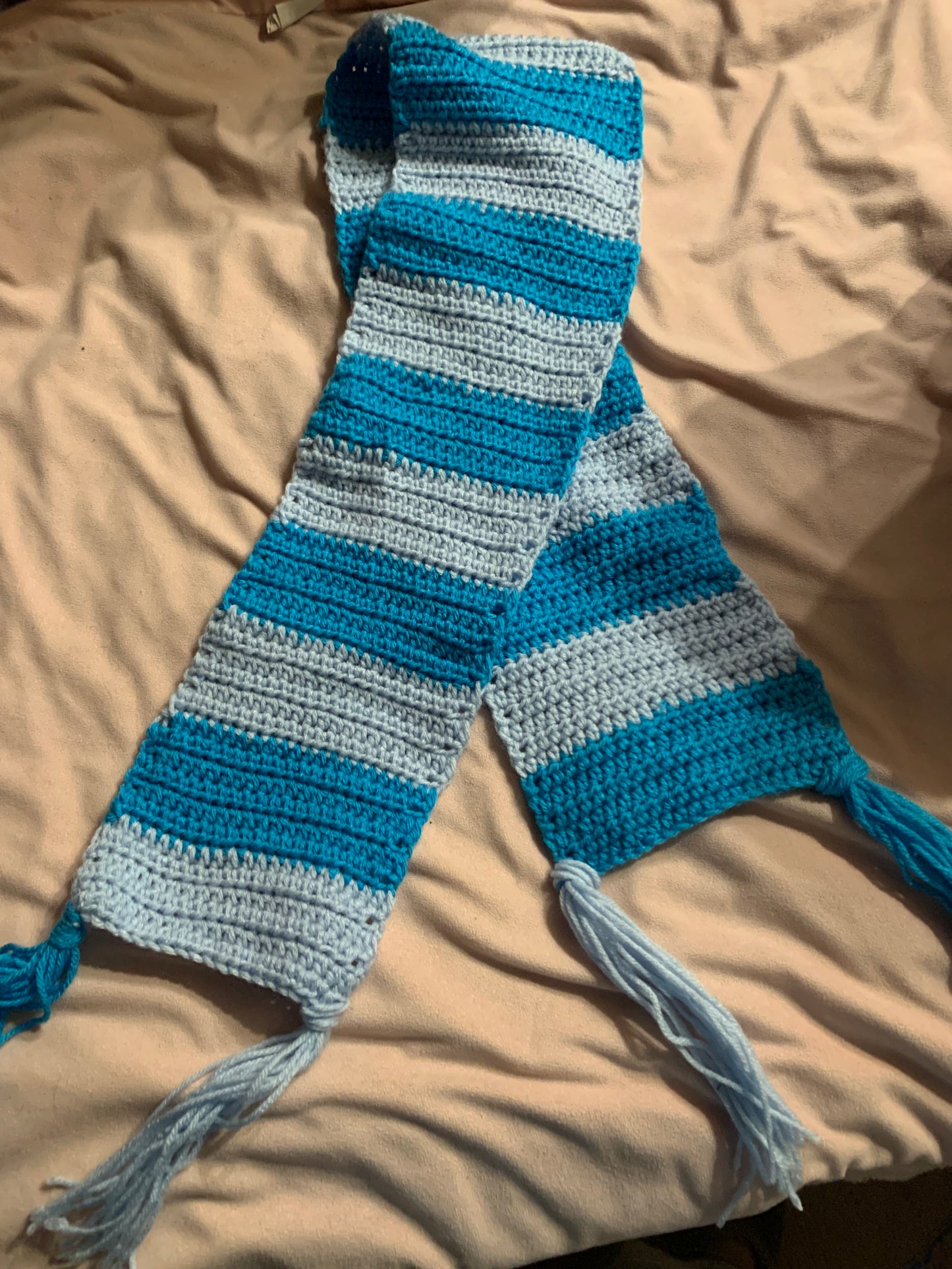 Light blue rugby stripe scarf